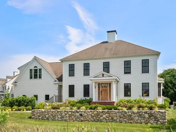 6 Beach Plum Ln, Scituate, MA 02066