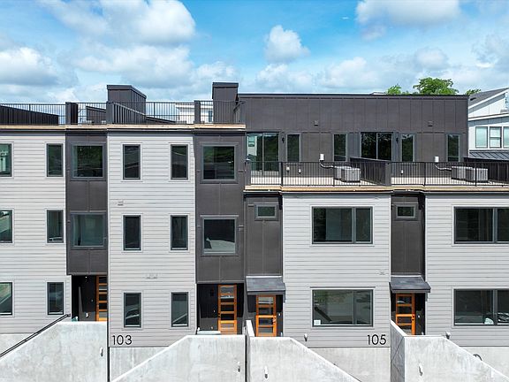 5th image of 107 Elmhurst Ave