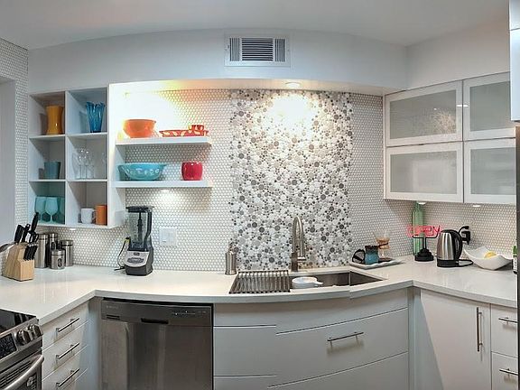 2nd image of 432 Bradshaw Ln #46