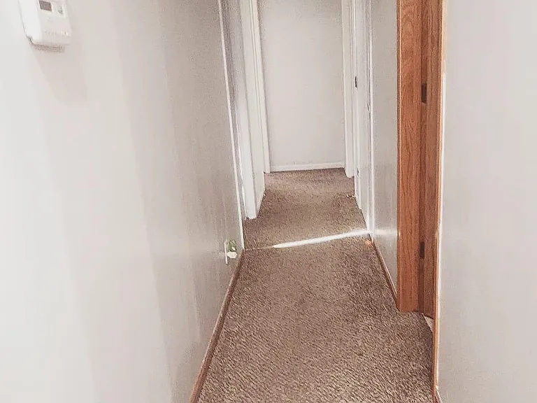 hallway to rooms