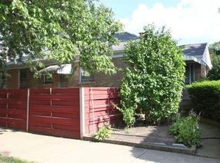 6253 N Canfield Ave, Chicago, IL 60631