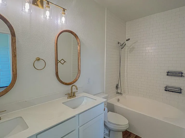 512 Barbary Coast Ln — Photo 13