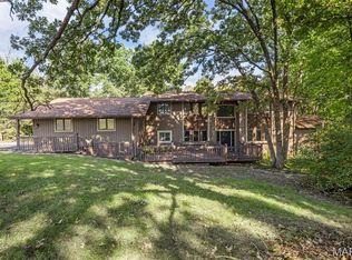1700 Birdie Hills Rd, Saint Peters, MO 63376