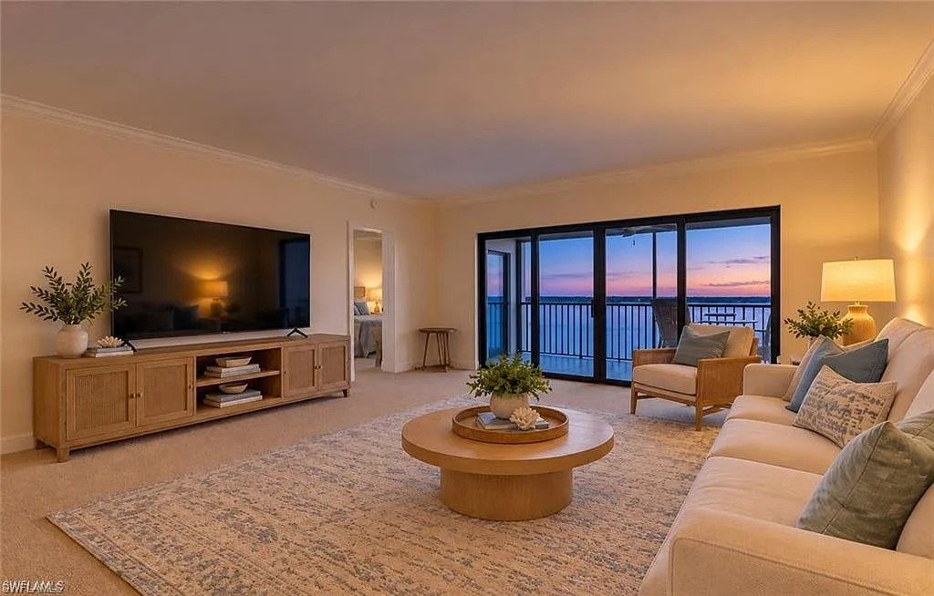 Sunset Vista — Photo 1
