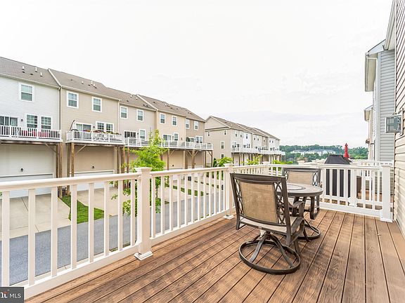 3rd image of 503 Brownstone Ct