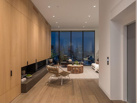 4th image of 115 Telegraph Hill Blvd