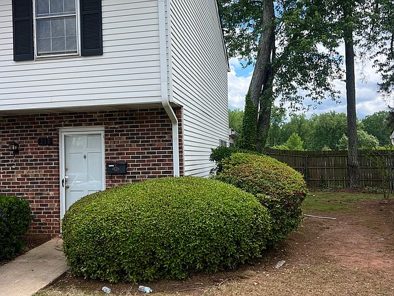 2nd image of 311 Cabaret Ct SW