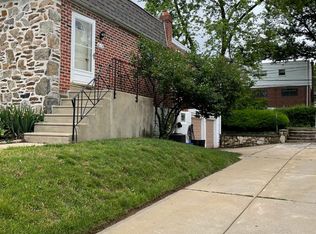 615 Colebrook Rd, Philadelphia, PA 19115