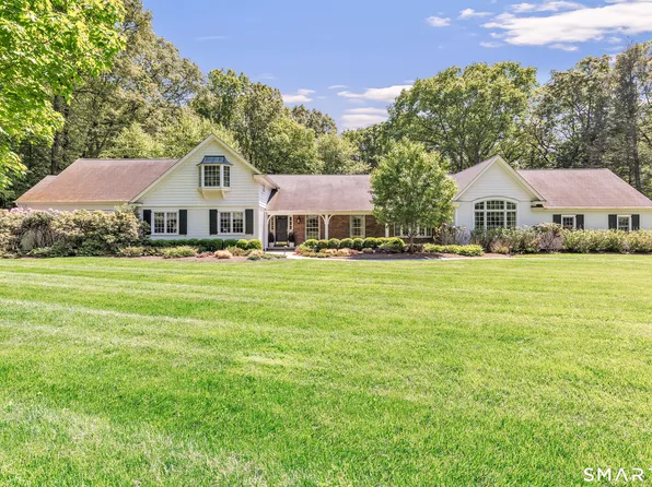 55 Lilac Lane, Easton, CT 06612
