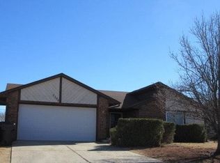 5504 Cloverlawn Dr, Oklahoma City, OK 73135