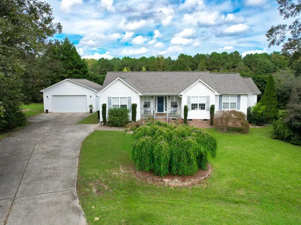 86 Troy Dr, Clayton, NC 27520