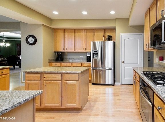 4th image of 24950 Heritage Oaks Dr