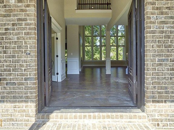 4th image of 134 Glen Eagle Way