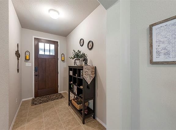 5th image of 10533 Hartley Ln