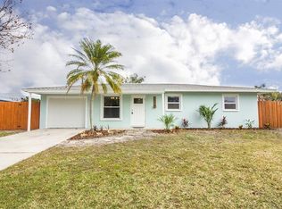5411 4th St E, Bradenton, FL 34203