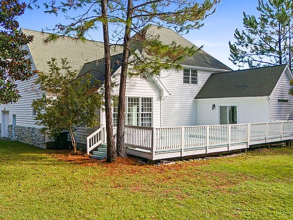 4th image of 117 Santa Barbara Ave