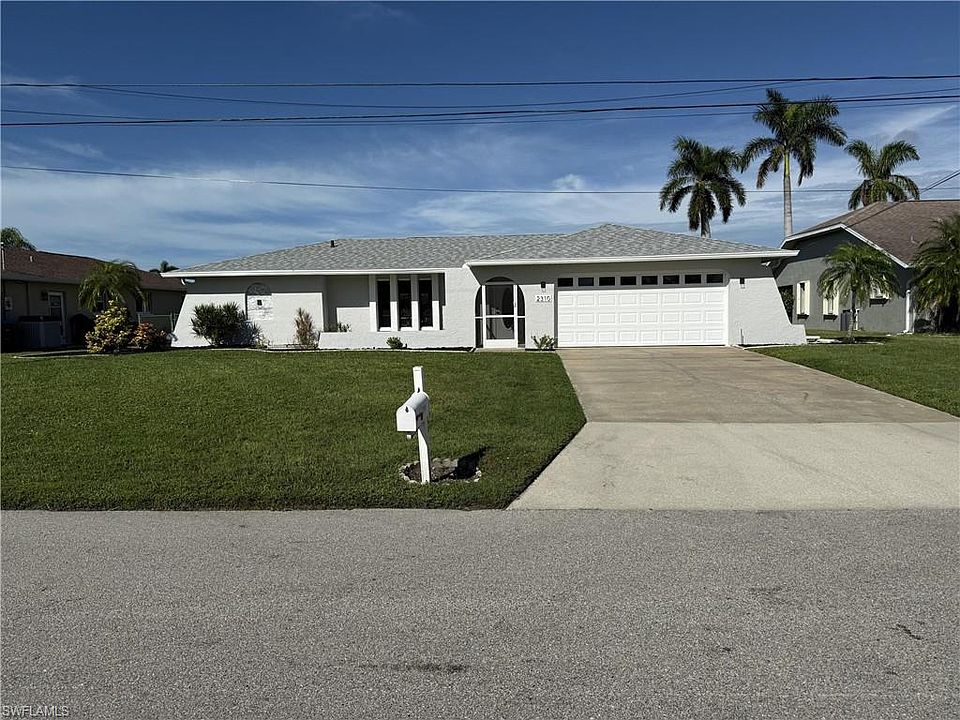 1st image of 2310 SE 6th AVE