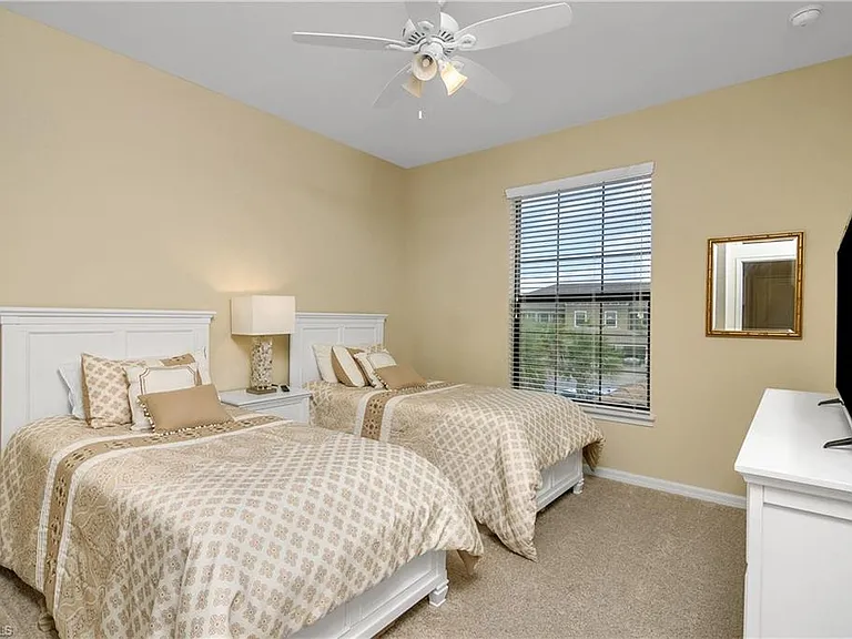 9440 Benvenuto Ct #3-204 — Photo 26