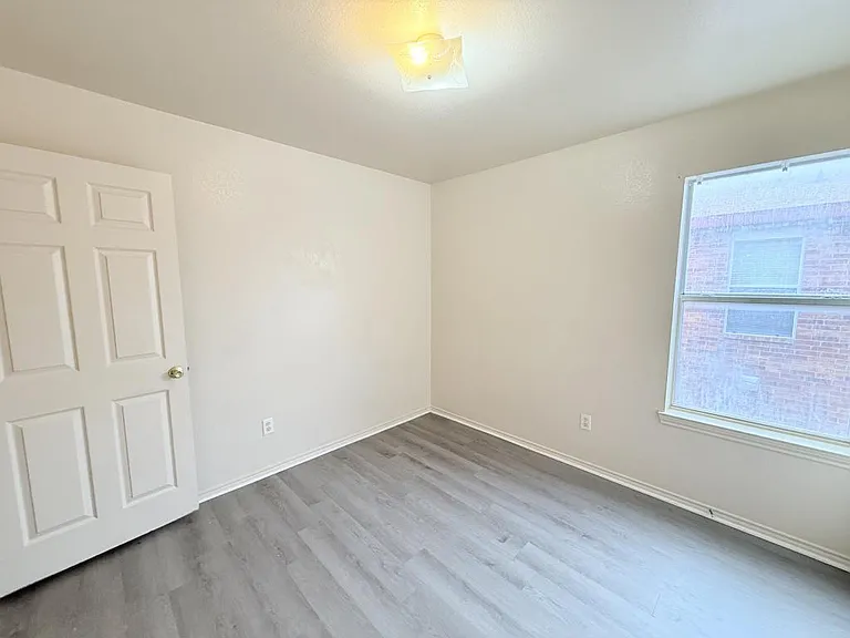 3407 Toledo Dr #C — Photo 26