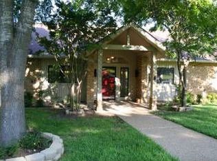 7 Sugar Creek Pl, Woodway, TX 76712