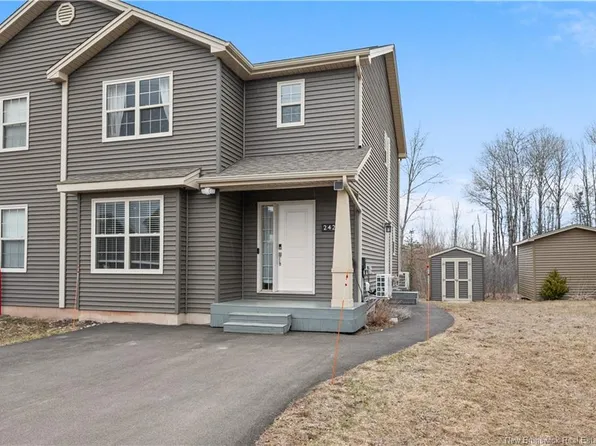 242 Erinvale Dr, Moncton, NB E1A 9S2