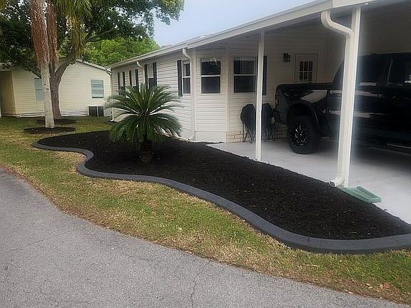 2nd image of 1031 Palm Ave