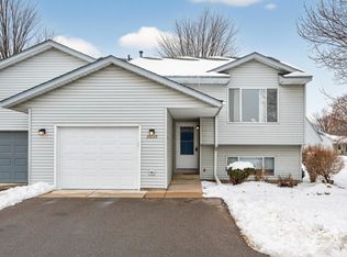 20035 Ideal Way, Lakeville, MN 55044
