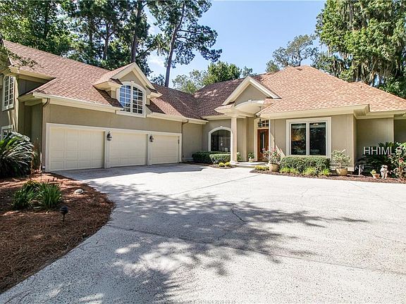 2nd image of 46 Knollwood Dr