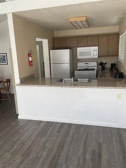 73843 Sunnyvale Dr — Photo 36