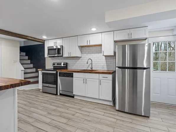 565 Lockwood Ct, Nashville, TN 37214