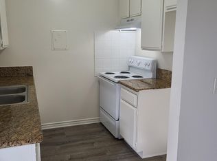 659 S Webster Ave APT 13, Anaheim, CA 92804