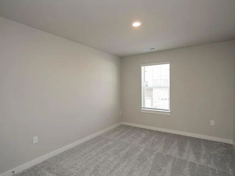 4524 Ropha Ct — Photo 32