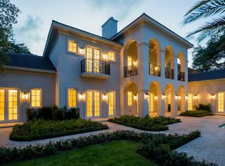 10915 SW 62nd Ave, Pinecrest, FL 33156