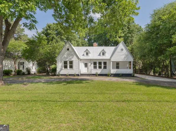 1205 Swift St, Perry, GA 31069