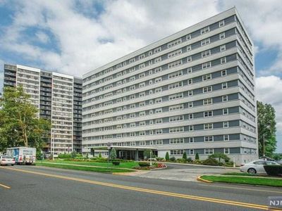 280 Prospect Ave APT 11F, Hackensack, NJ, 07601