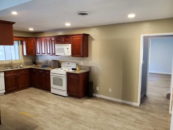 2621 Damien Ave, La Verne, CA 91750
