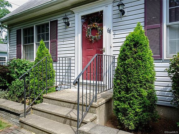 5th image of 68 Franklin Ave