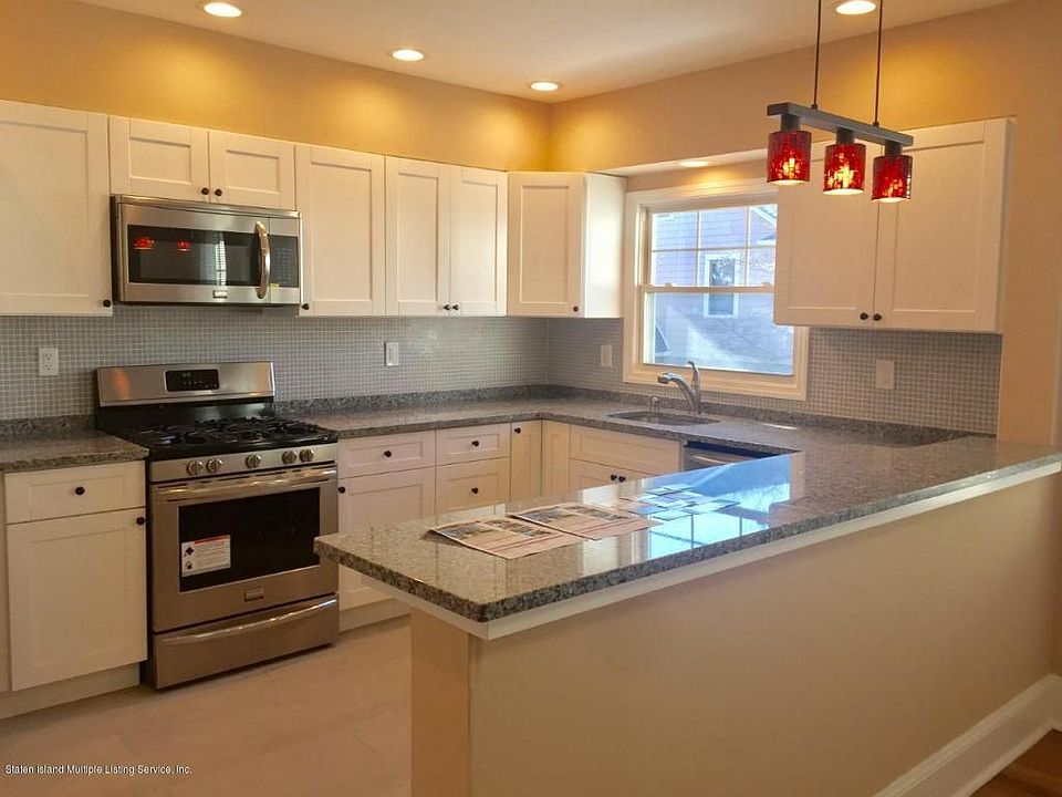 1st image of 542 Bard Ave
