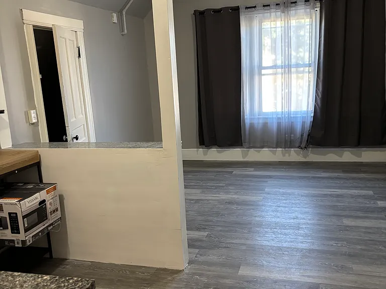 46 Woodland St #11 — Photo 4