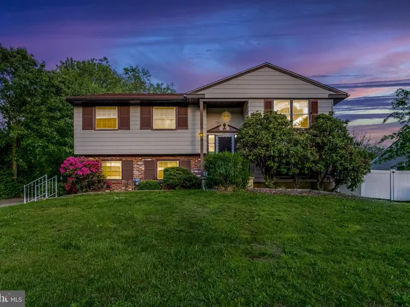 927 Edgemoor Rd, Cherry Hill, NJ 08034