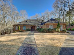 325 Yellowroot Ln, Sandy Springs, GA 30350