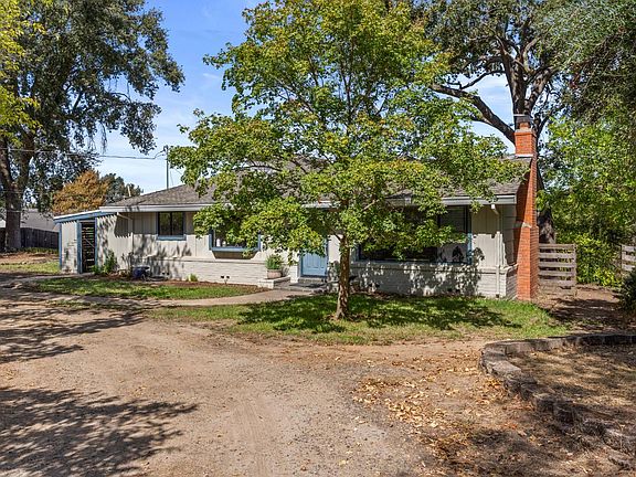 4th image of 8865 Phoenix Ave