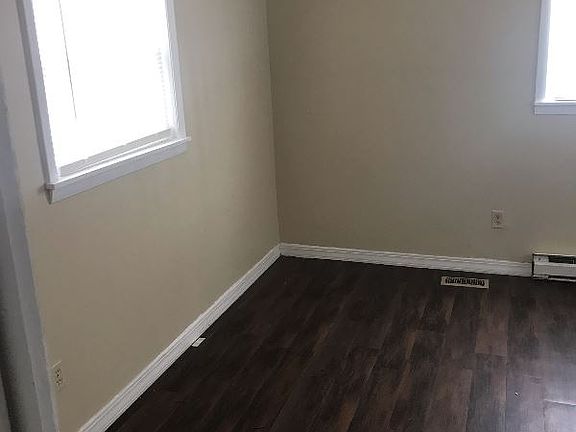 5th image of 197 Lovell Dr