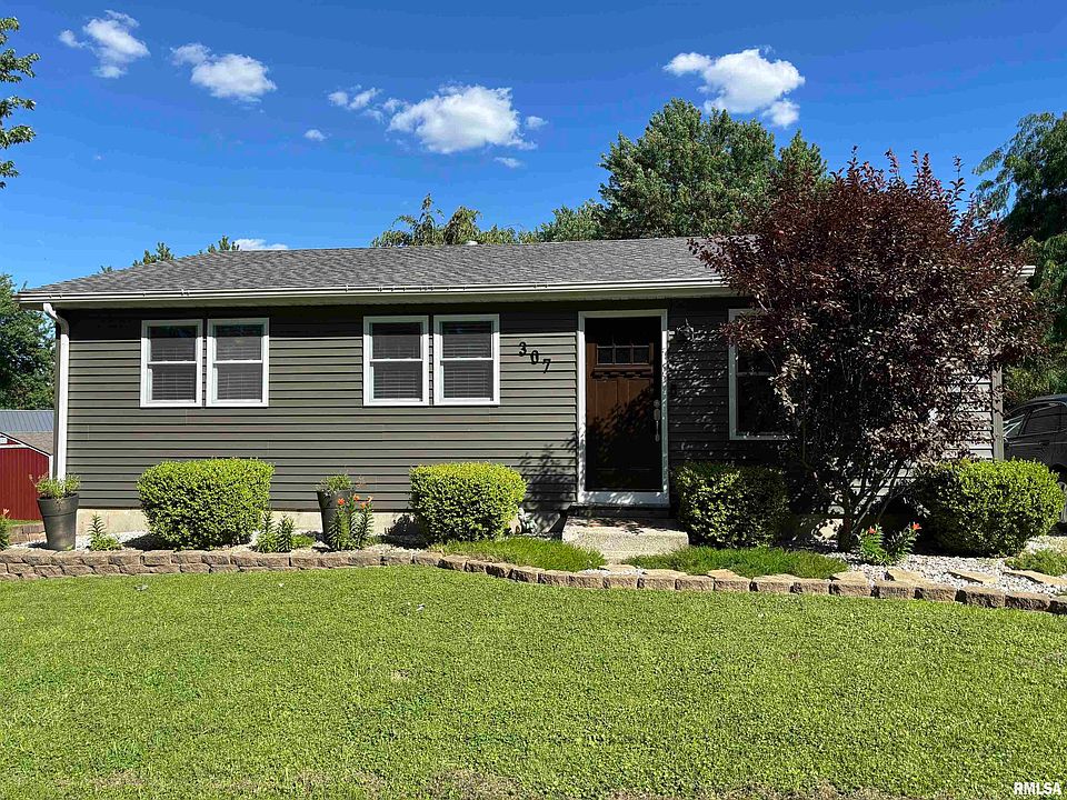 1st image of 307 Bittersweet St