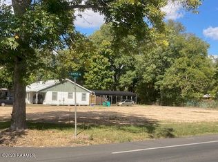 W Maple Ave, Eunice, LA 70535