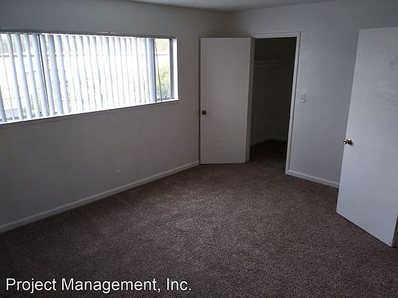 3rd image of 4661 Orange Grove Ave #7