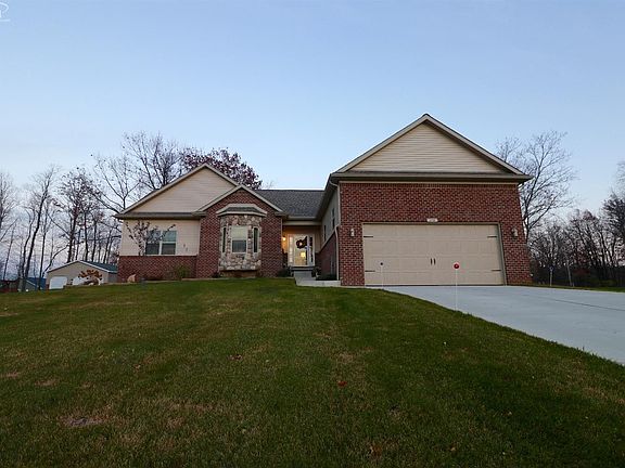 2nd image of 454 Forest Hill Dr