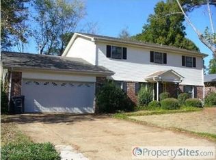 569 Hazelwood Dr, Florence, AL 35633