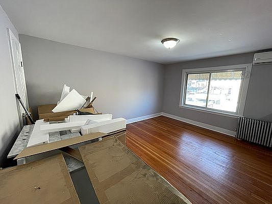 5th image of 23-30 21st St #2B