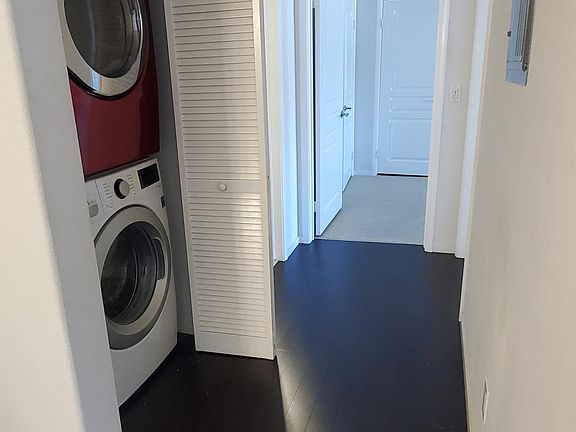5th image of 733 S Manhattan Pl Unit 403